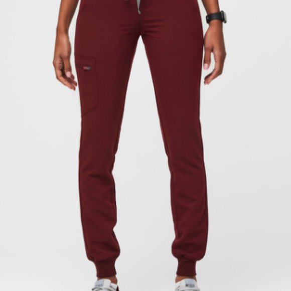 FIGS Scrubs - Picture 1 of 5